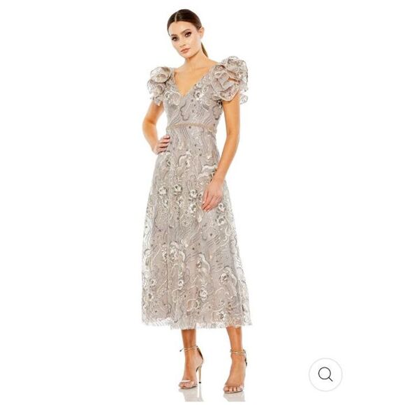 Mac Duggal Dresses & Skirts - Mac Duggal EMBELLISHED RUFFLED CAP SLEEVE A LINE DRESS, size 10